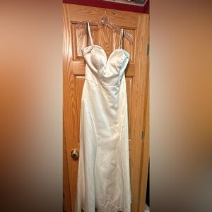 Sorella Vita Style 9242. Ivory size 12 NWT